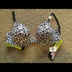 White/black pink bra